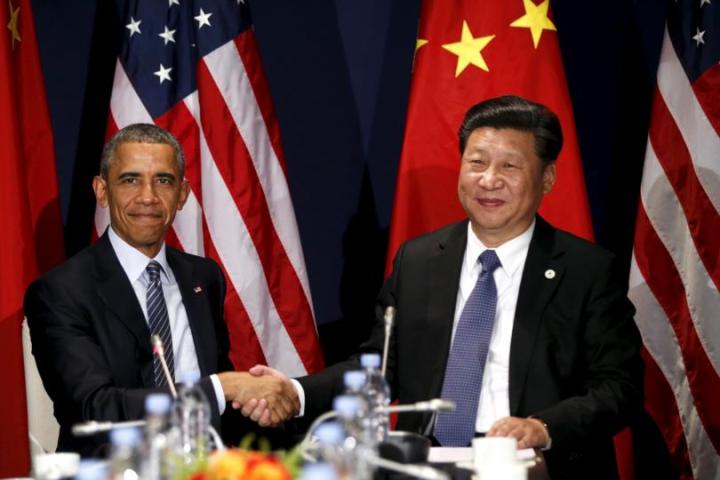 President Obama and Chinese President Xi Jinping at the beginning of the Paris Climate Agreement in 2015.